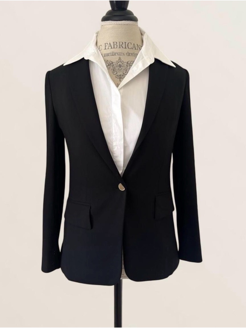 Club Monaco Black Single-Button Tailored Blazer